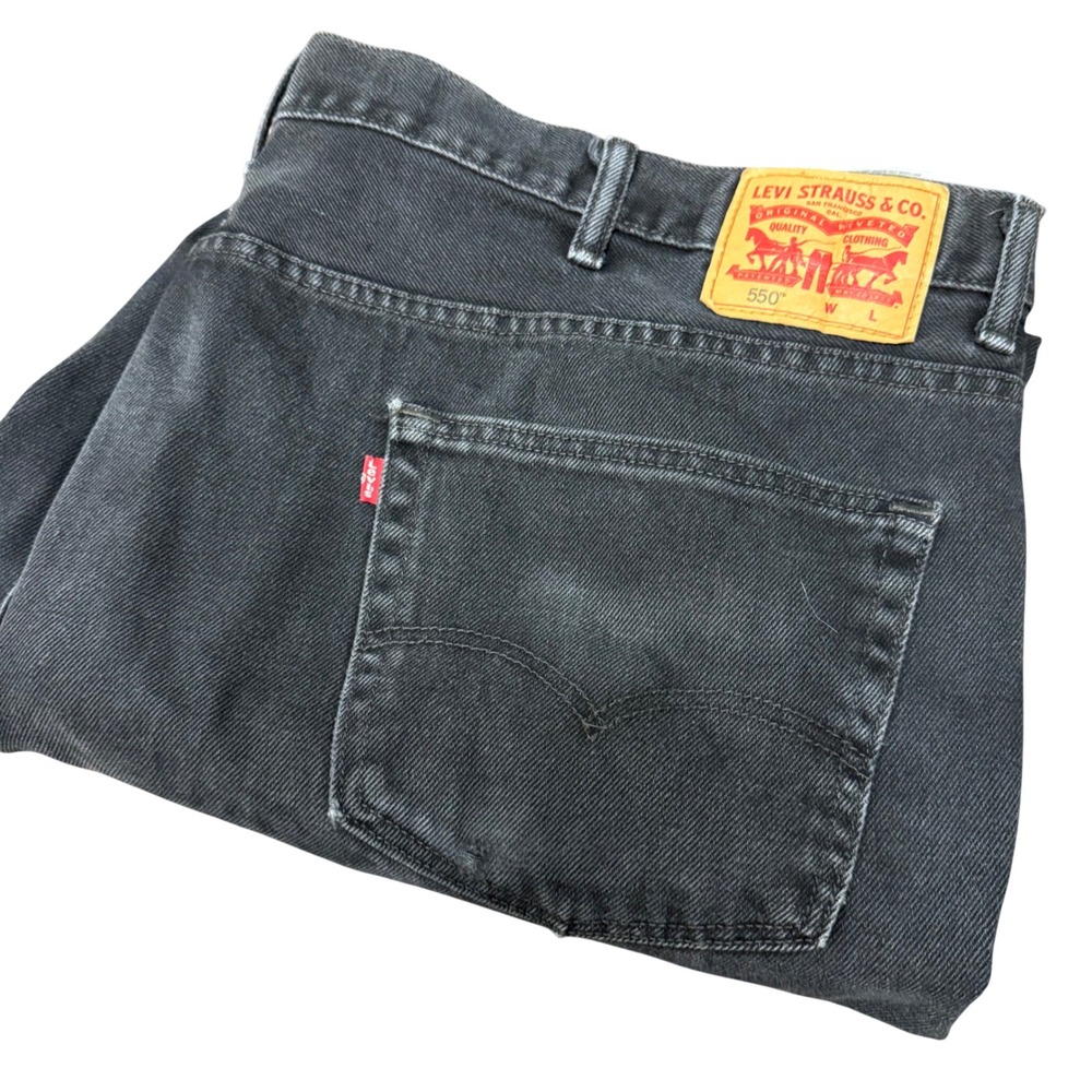 Levi's 550 Relaxed Fit Jeans Mens 50x32 (48x32) Black Denim Frayed Hem